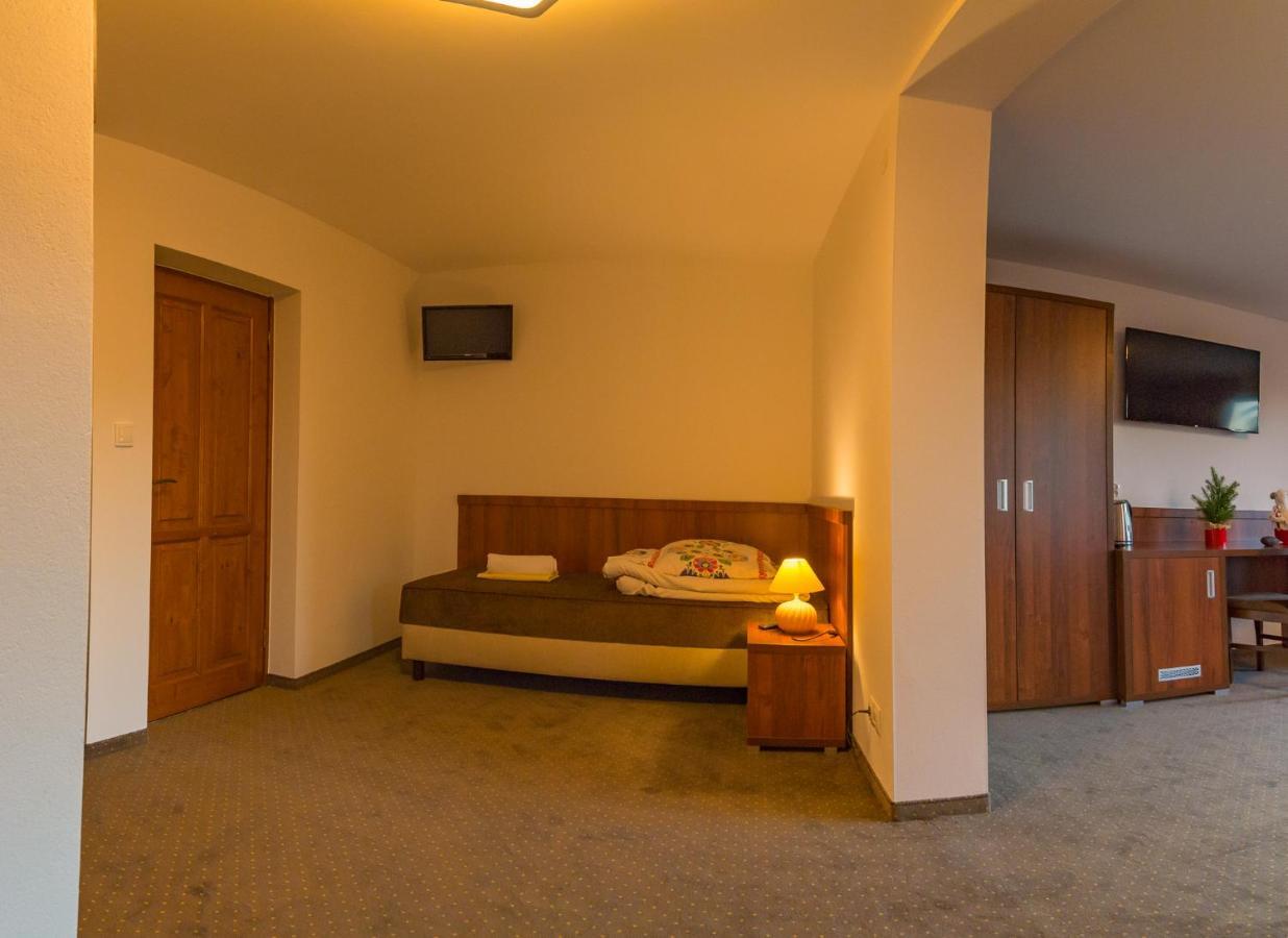 U Hanki Ciche Male Exterior photo